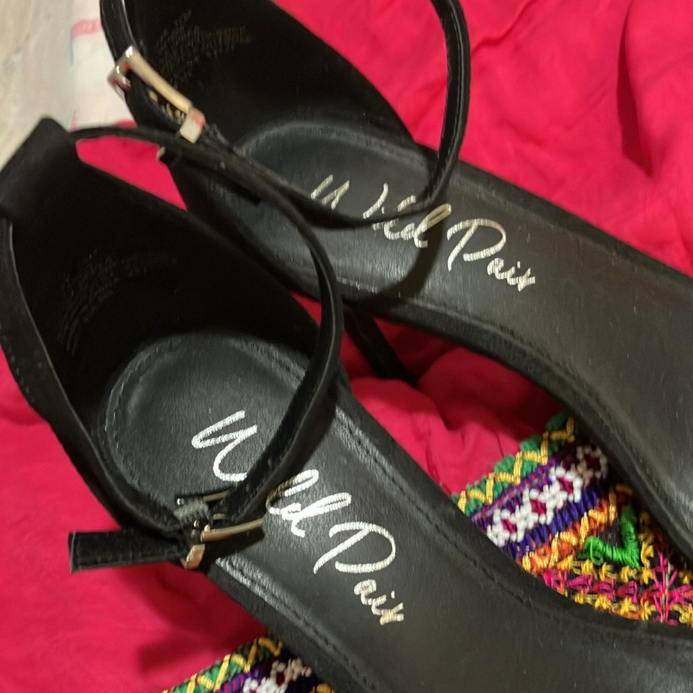 Women’s black high heel - Picture 4 of 5